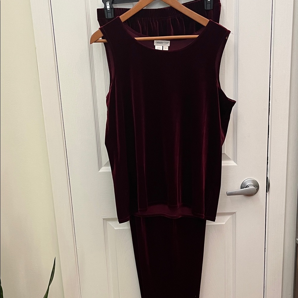 Coldwater Creek Burgundy 3 Piece Velvet Set Size Large - Picture 2 of 11